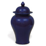 Ceramic / Porcelain Decorative Urns & Jars