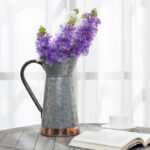 Deantrei Metal Table Vase - Image 4