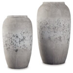 Lindsley Ceramic Table Vase - Image 3