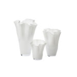Ruffle Glass Table Vase - Image 4